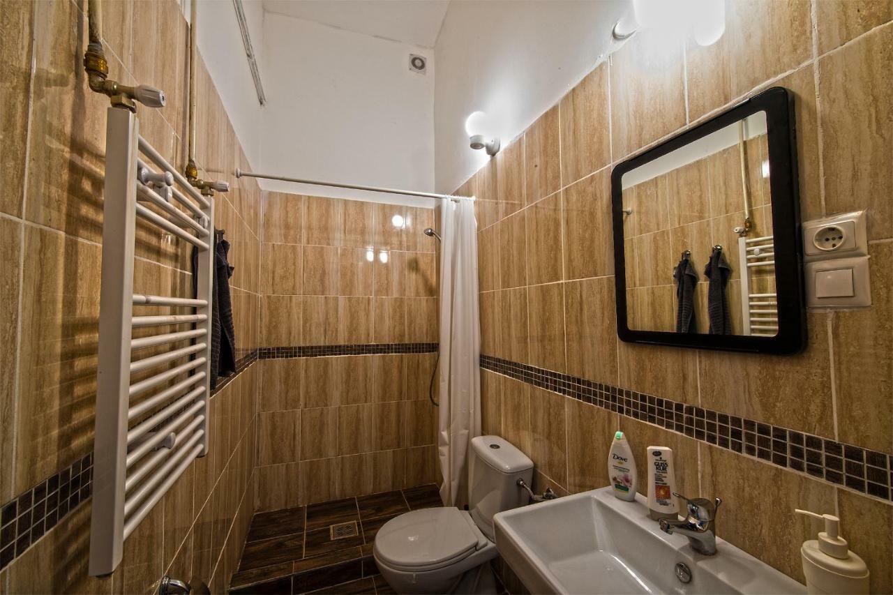 בודפשט No. 11 Apartment With 2 Bathrooms Next To Railway Station מראה חיצוני תמונה